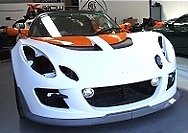 HANGAR 111 – Lotus Performance